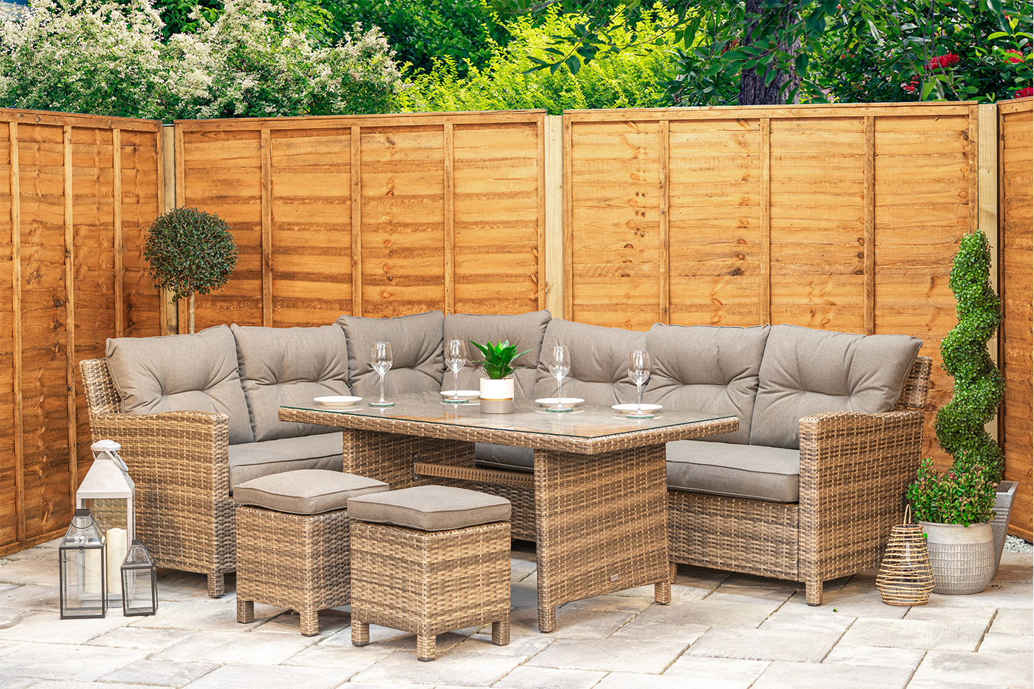 8 Seat Brown Rattan Corner Dining Sofa Set Aluminium
