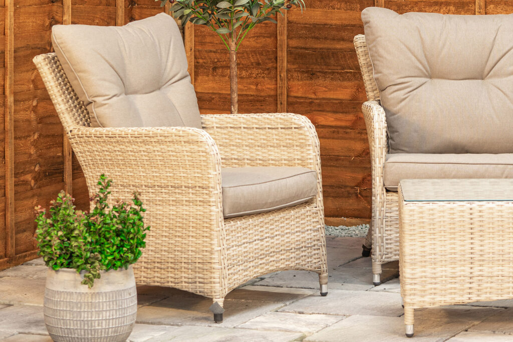 Sapcote Sofa Lounge Set in Natural Rattan